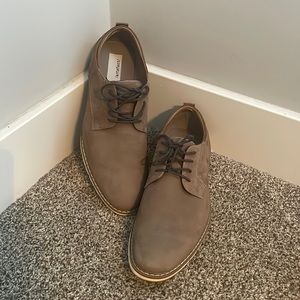 Mens brown dress shoes.  Size 12